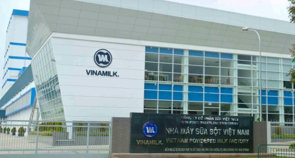 Máng lưới inox 304 – 50x50 mm của Nam Quốc Thịnh tại nhà máy VINAMILK chất lượng